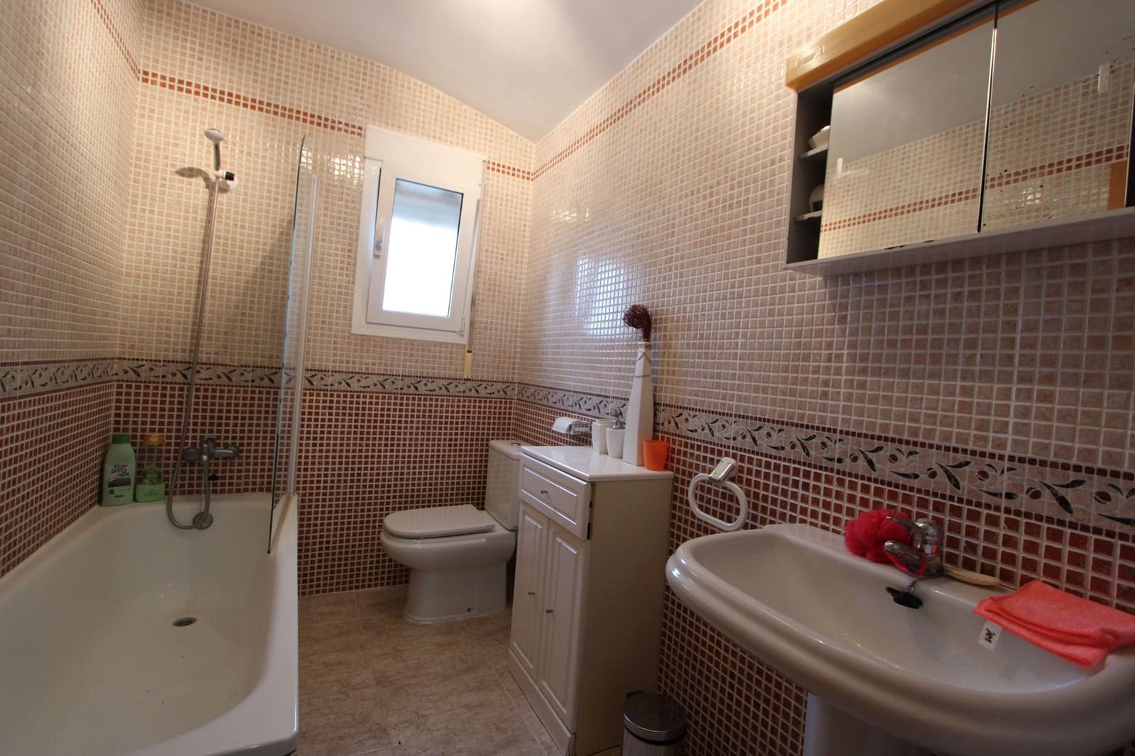 4 soveværelse Villa til salg i Benidoleig med swimmingpool garage - € 575.000 (Ref: 8751774)