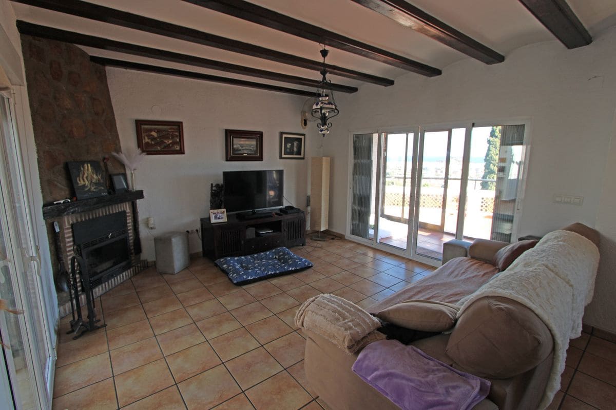 3 soverom Villa til salgs i Denia med svømmebasseng garasje - € 440 000 (Ref: 8776773)