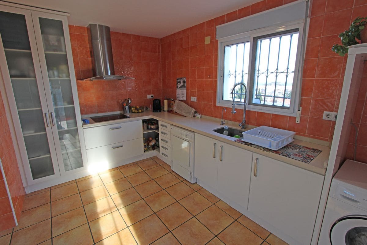 3 soverom Villa til salgs i Denia med svømmebasseng garasje - € 440 000 (Ref: 8776773)