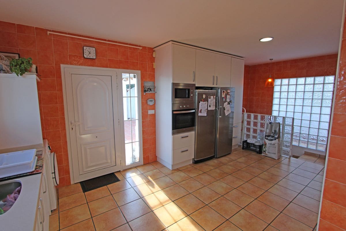 3 soverom Villa til salgs i Denia med svømmebasseng garasje - € 440 000 (Ref: 8776773)