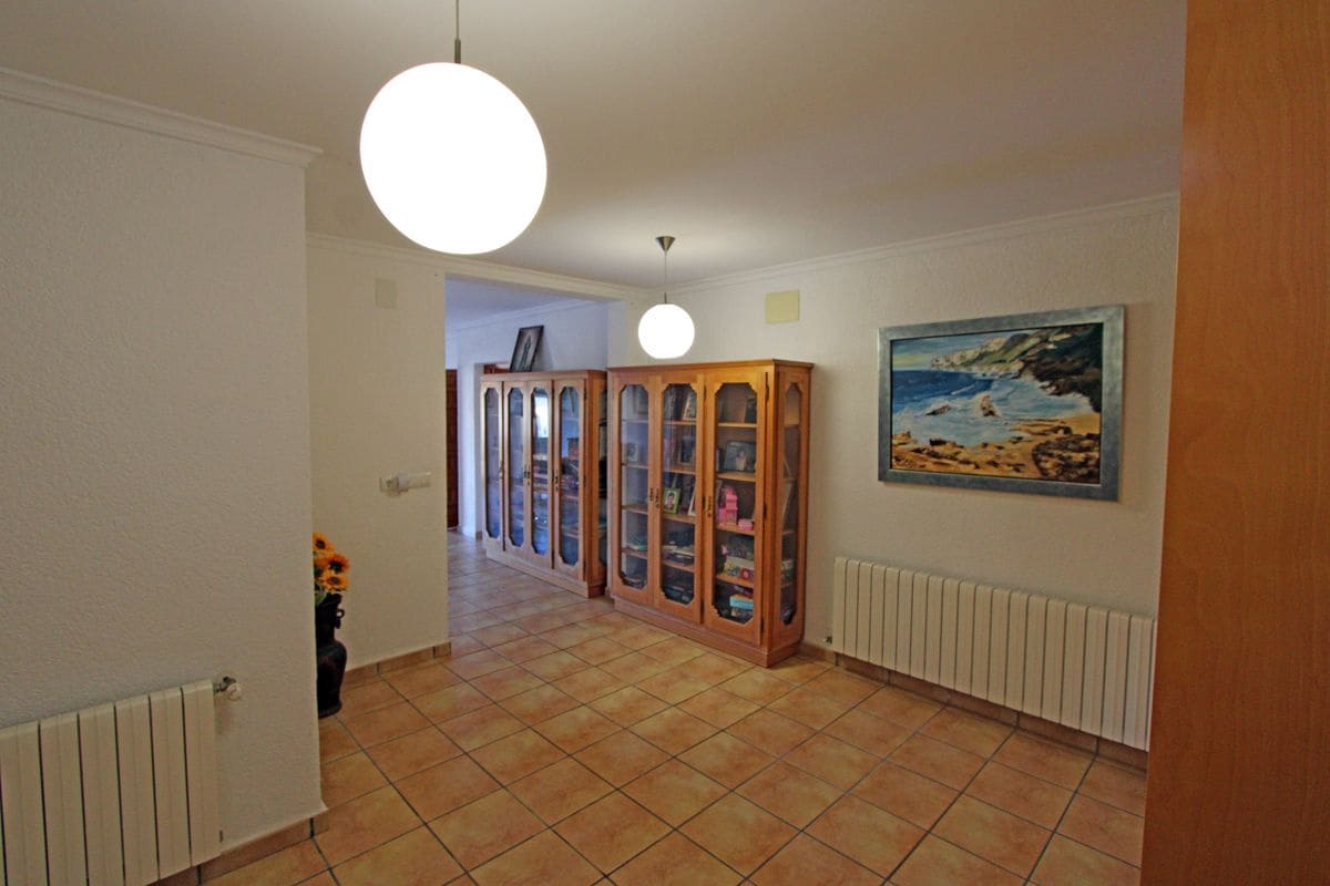 3 soverom Villa til salgs i Denia med svømmebasseng garasje - € 440 000 (Ref: 8776773)