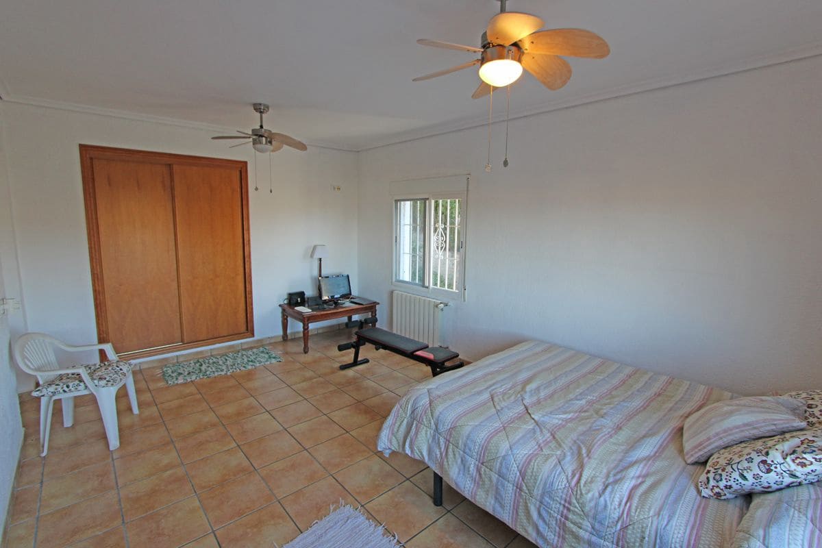 3 soverom Villa til salgs i Denia med svømmebasseng garasje - € 440 000 (Ref: 8776773)