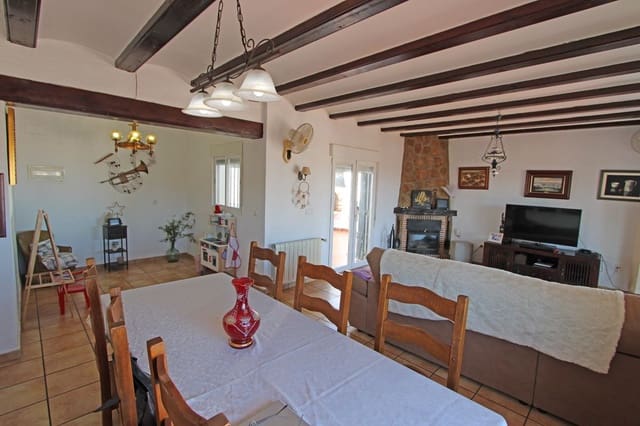 3 soverom Villa til salgs i El Montgó, Dénia med svømmebasseng garasje - € 440 000 (Ref: 8776773)