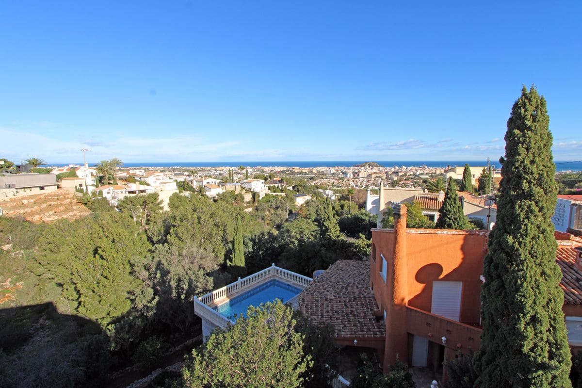 3 soverom Villa til salgs i Denia med svømmebasseng garasje - € 440 000 (Ref: 8776773)