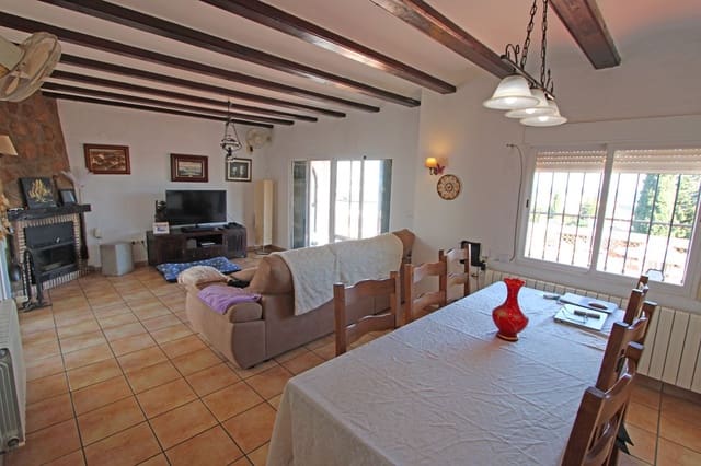 3 soverom Villa til salgs i El Montgó, Dénia med svømmebasseng garasje - € 440 000 (Ref: 8776773)