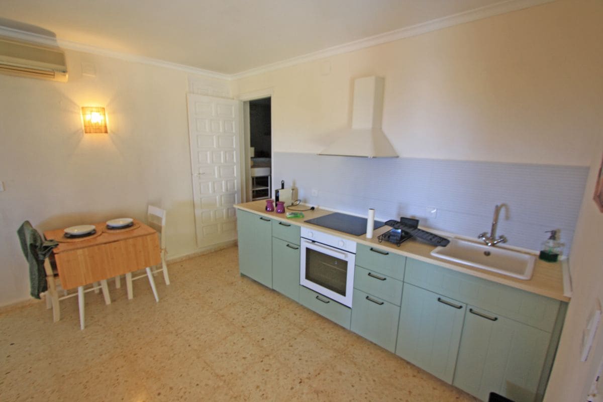 5 sovrum Villa till salu i Denia med pool garage - 775 000 € (Ref: 8807159)