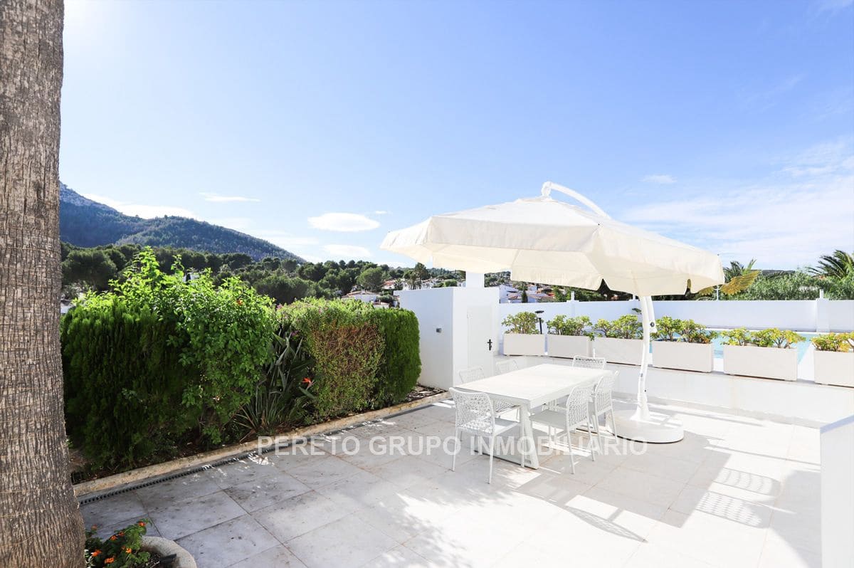 5 chambre Villa/Maison à vendre à Denia avec piscine garage - 1 260 000 € (Ref: 8807160)