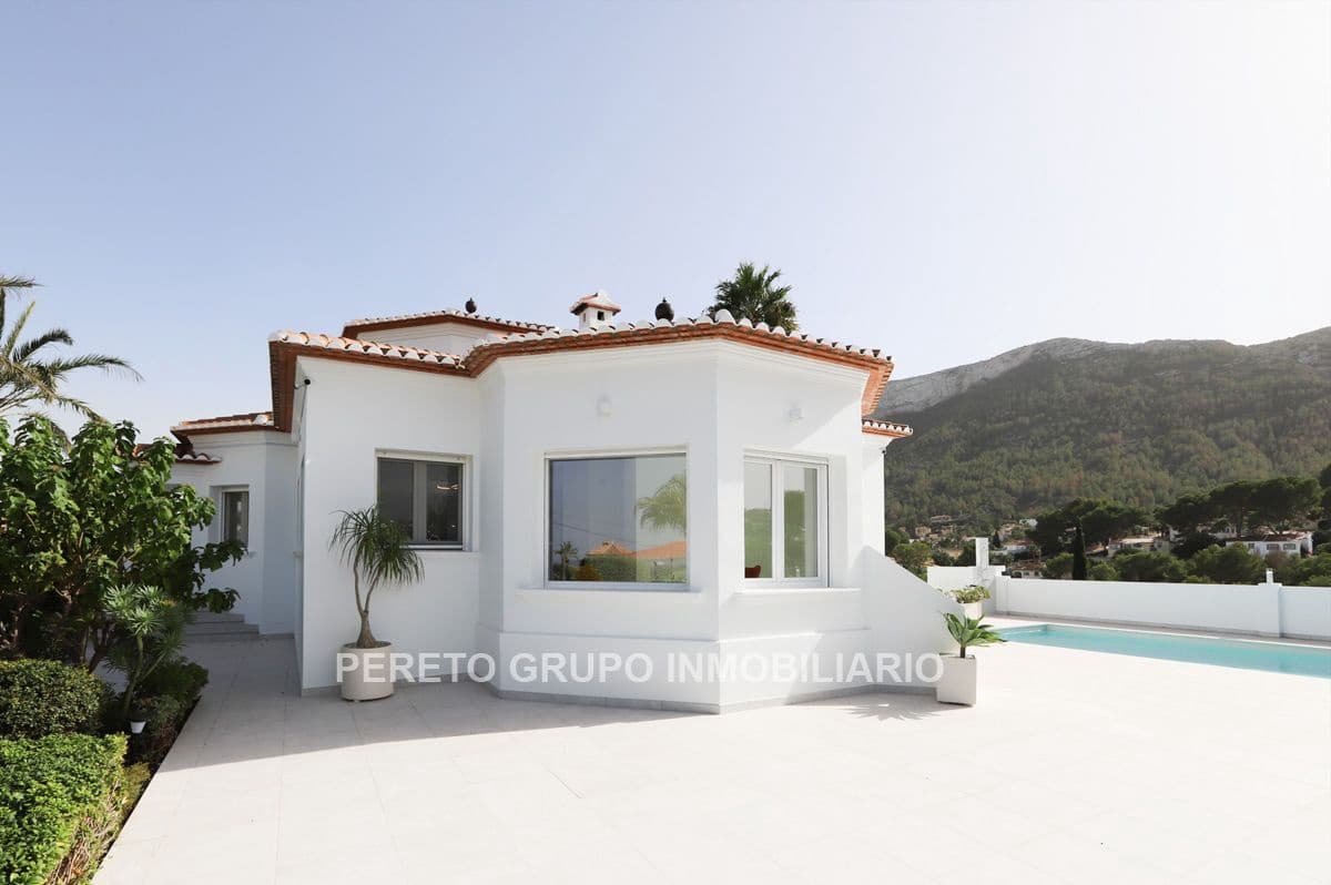 5 chambre Villa/Maison à vendre à Denia avec piscine garage - 1 260 000 € (Ref: 8807160)