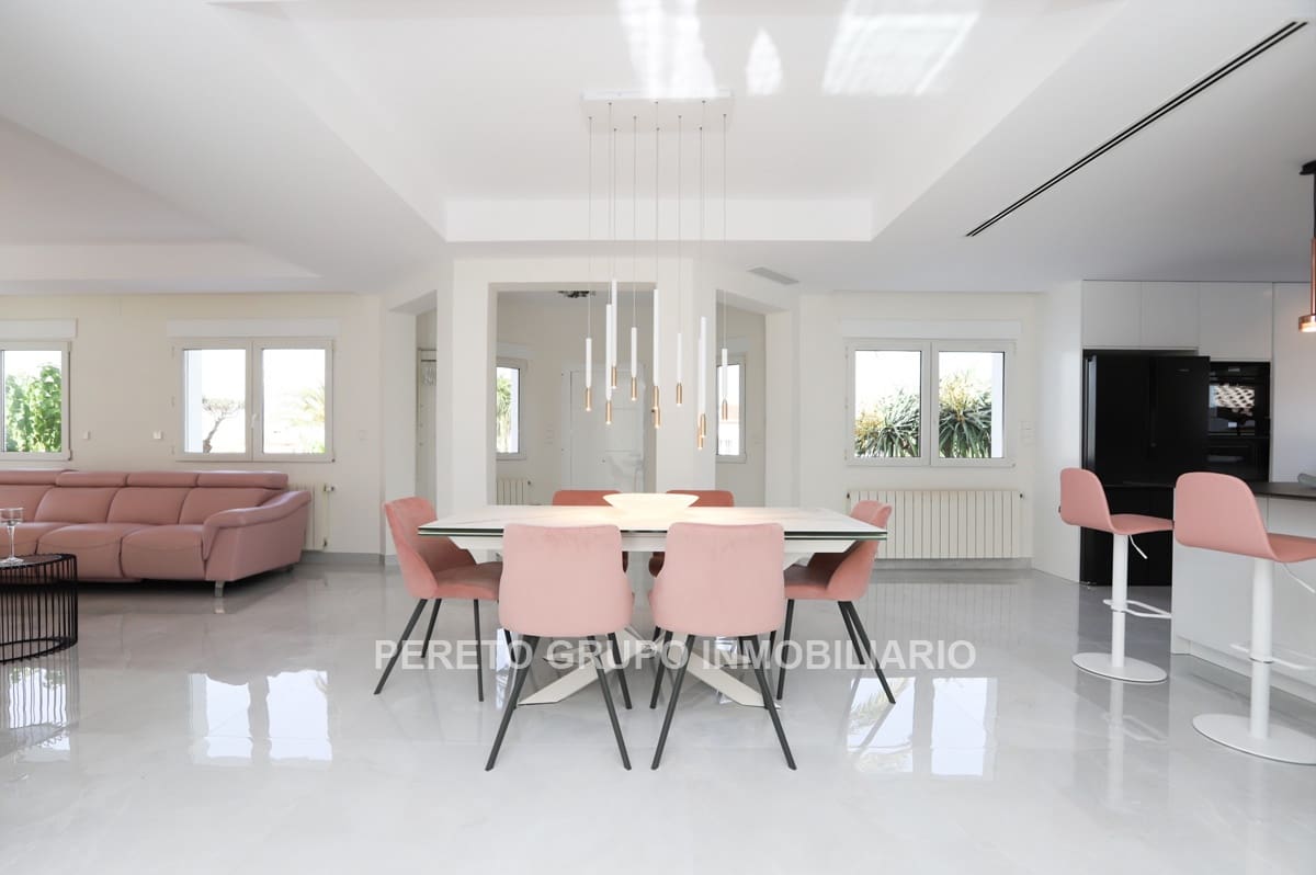 5 chambre Villa/Maison à vendre à Denia avec piscine garage - 1 260 000 € (Ref: 8807160)