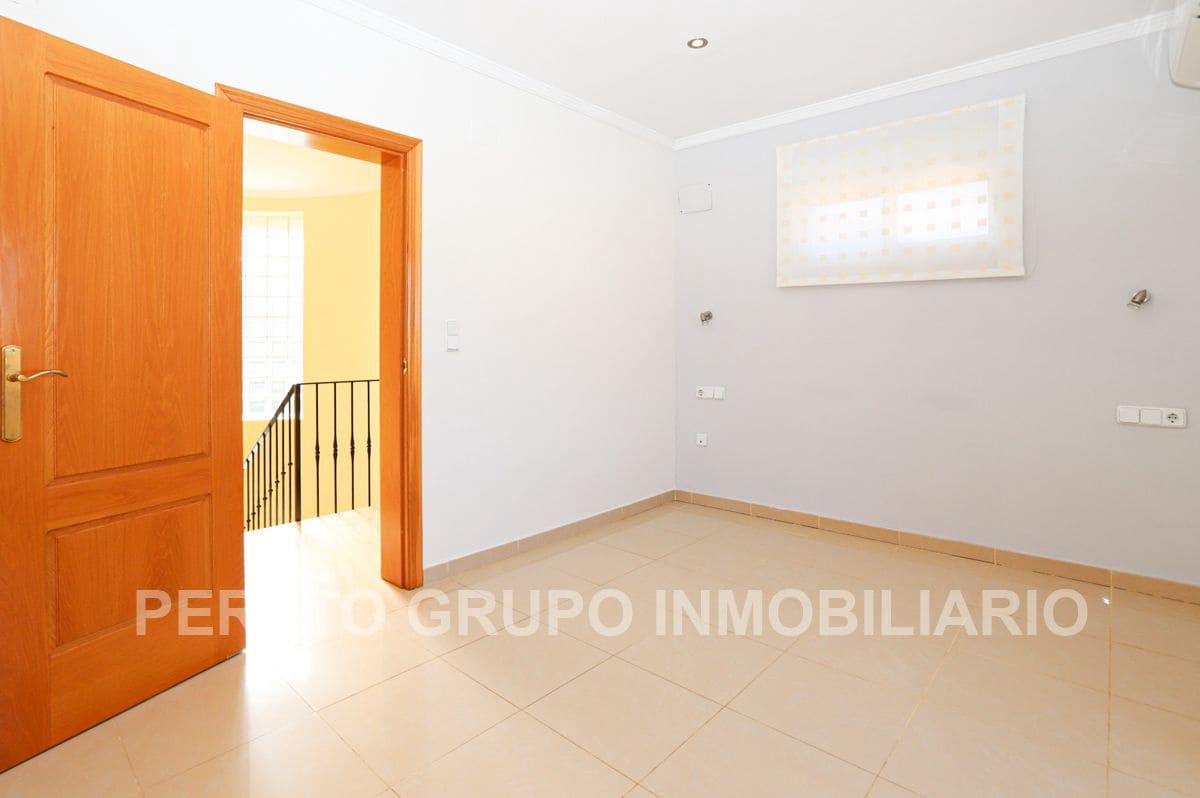 5 chambre Villa/Maison à vendre à Denia avec piscine garage - 850 000 € (Ref: 8821029)