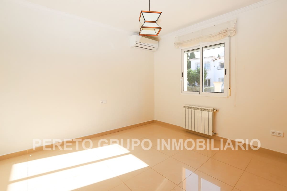 5 chambre Villa/Maison à vendre à Denia avec piscine garage - 850 000 € (Ref: 8821029)