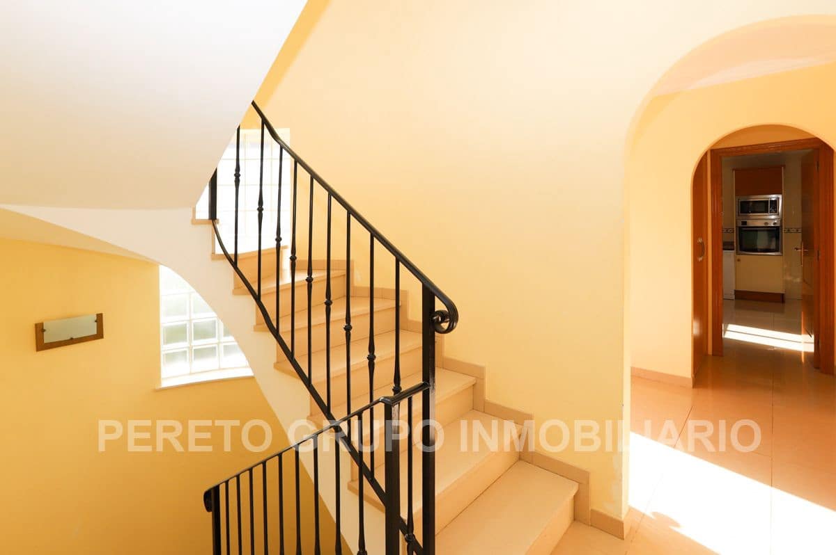 5 chambre Villa/Maison à vendre à Denia avec piscine garage - 850 000 € (Ref: 8821029)