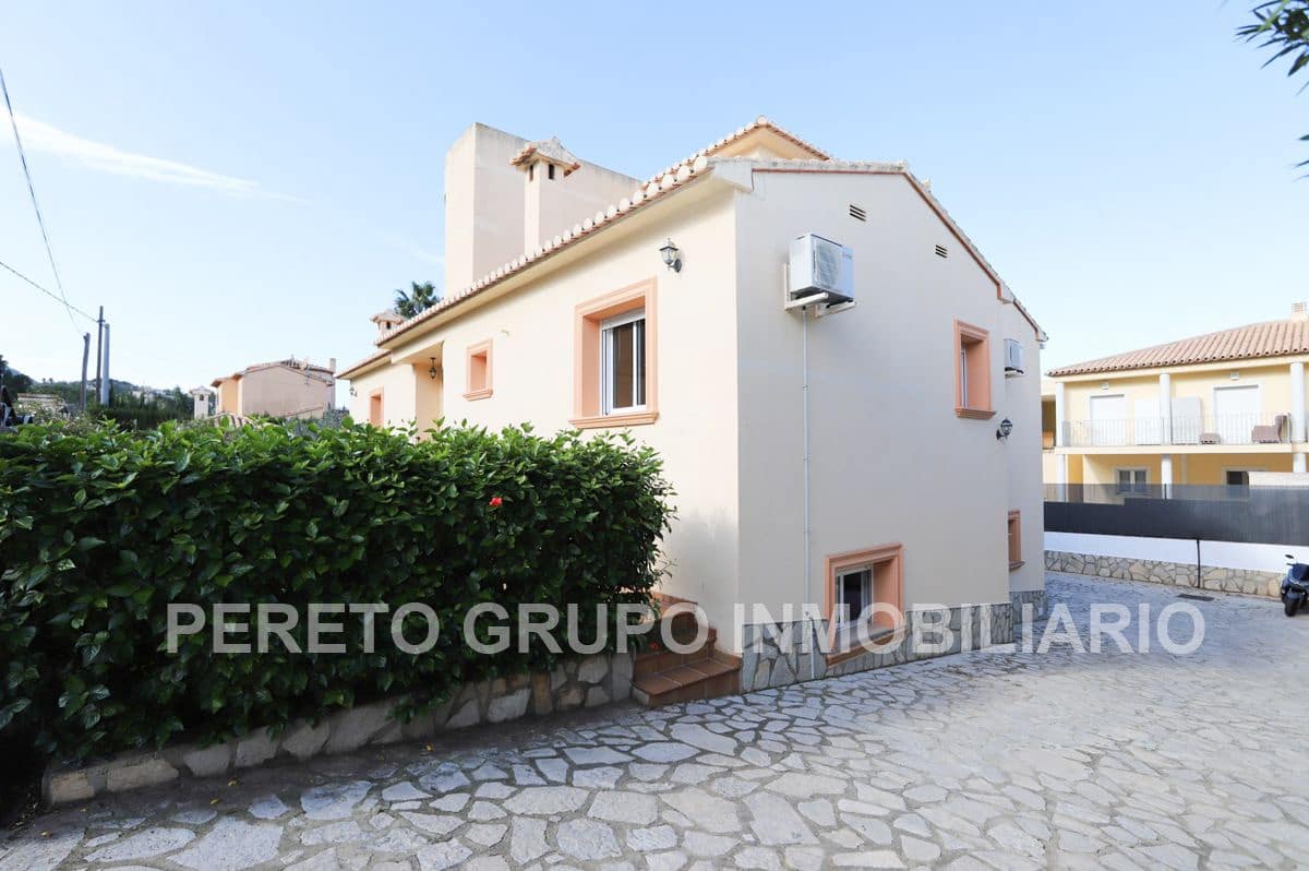 5 chambre Villa/Maison à vendre à Denia avec piscine garage - 850 000 € (Ref: 8821029)