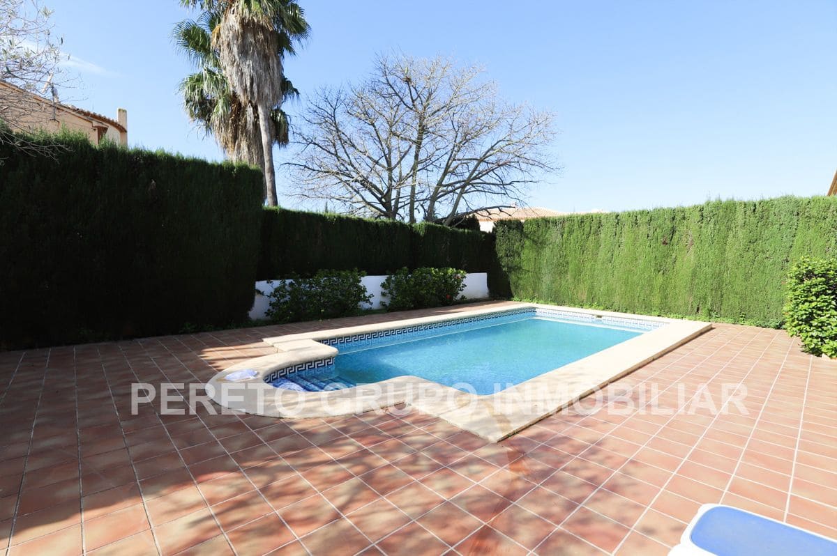 5 chambre Villa/Maison à vendre à Denia avec piscine garage - 850 000 € (Ref: 8821029)