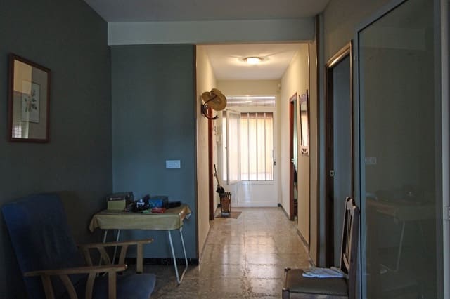 3 soverom Hus til salgs i Orba med garasje - € 171 000 (Ref: 8848449)