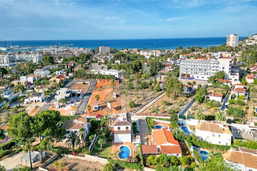 Chalet de 5 habitaciones en Dénia en venta con piscina garaje - 750.000 € (Ref: 8881012)