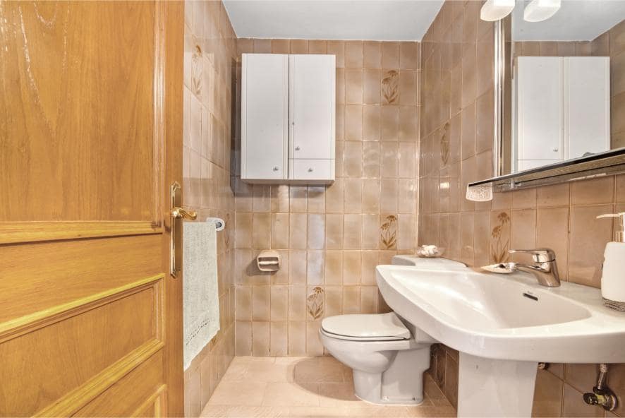 Chalet de 5 habitaciones en Dénia en venta con piscina garaje - 750.000 € (Ref: 8881012)