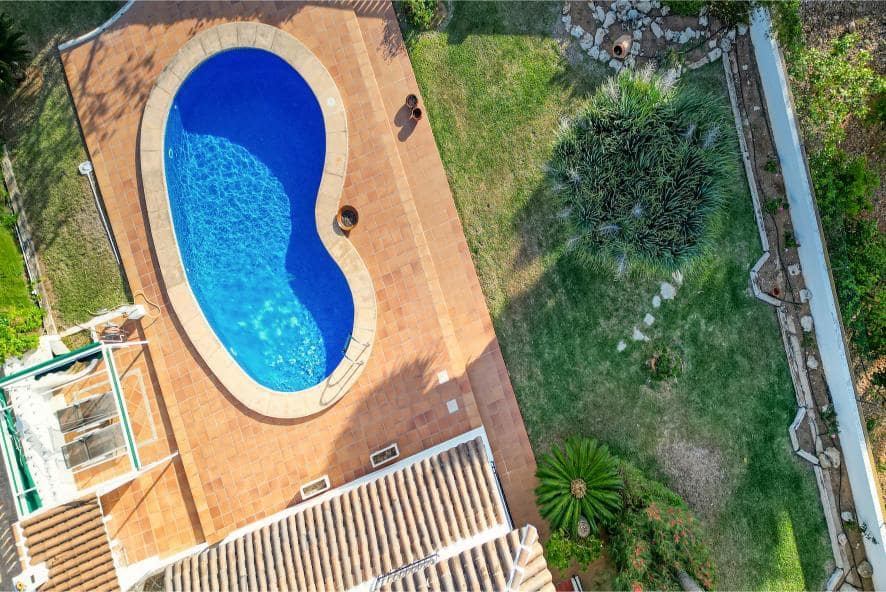Chalet de 5 habitaciones en Dénia en venta con piscina garaje - 750.000 € (Ref: 8881012)