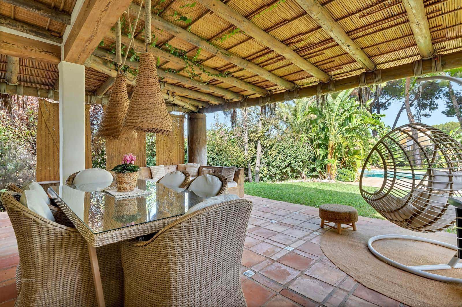 5 sovrum Villa till salu i Denia med pool garage - 1 470 000 € (Ref: 8881013)