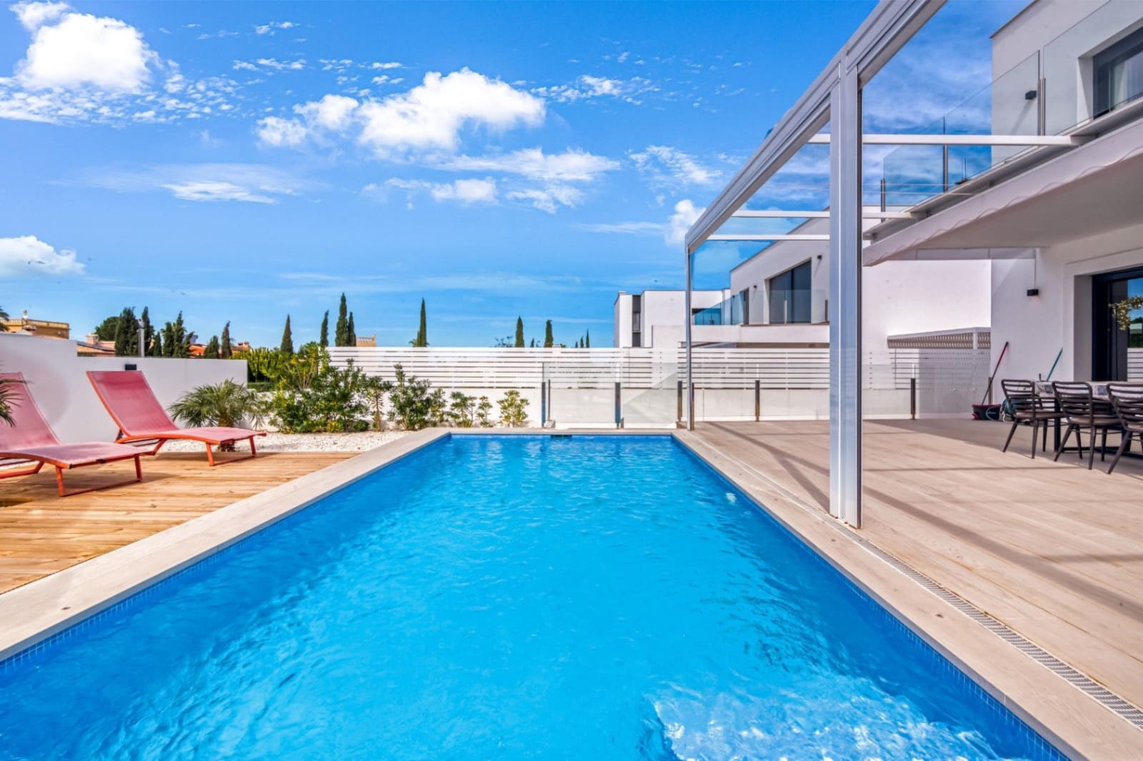 3 sovrum Villa till salu i Denia med pool garage - 870 000 € (Ref: 8891454)