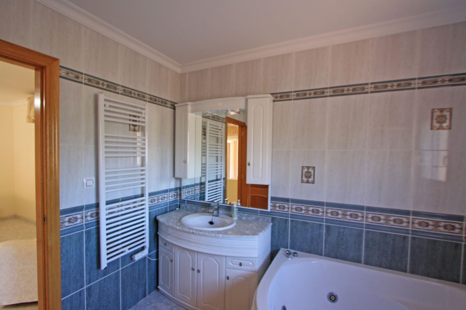 4 camera da letto Villa in vendita in Jalon / Xalo con piscina garage - 599.000 € (Rif: 8928088)