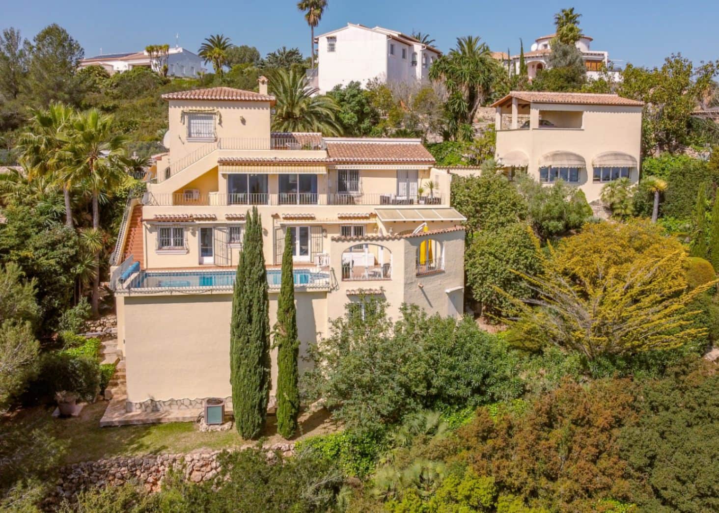 Chalet de 6 habitaciones en Dénia en venta con piscina garaje - 699.000 € (Ref: 8931500)