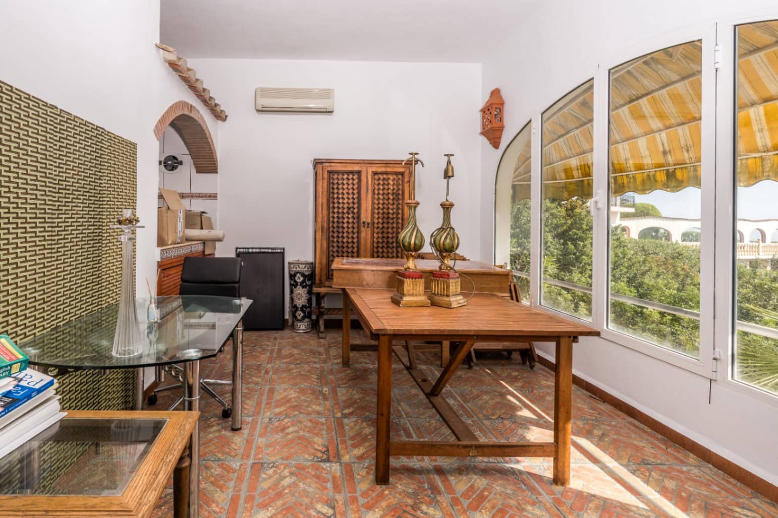 Chalet de 6 habitaciones en Dénia en venta con piscina garaje - 699.000 € (Ref: 8931500)