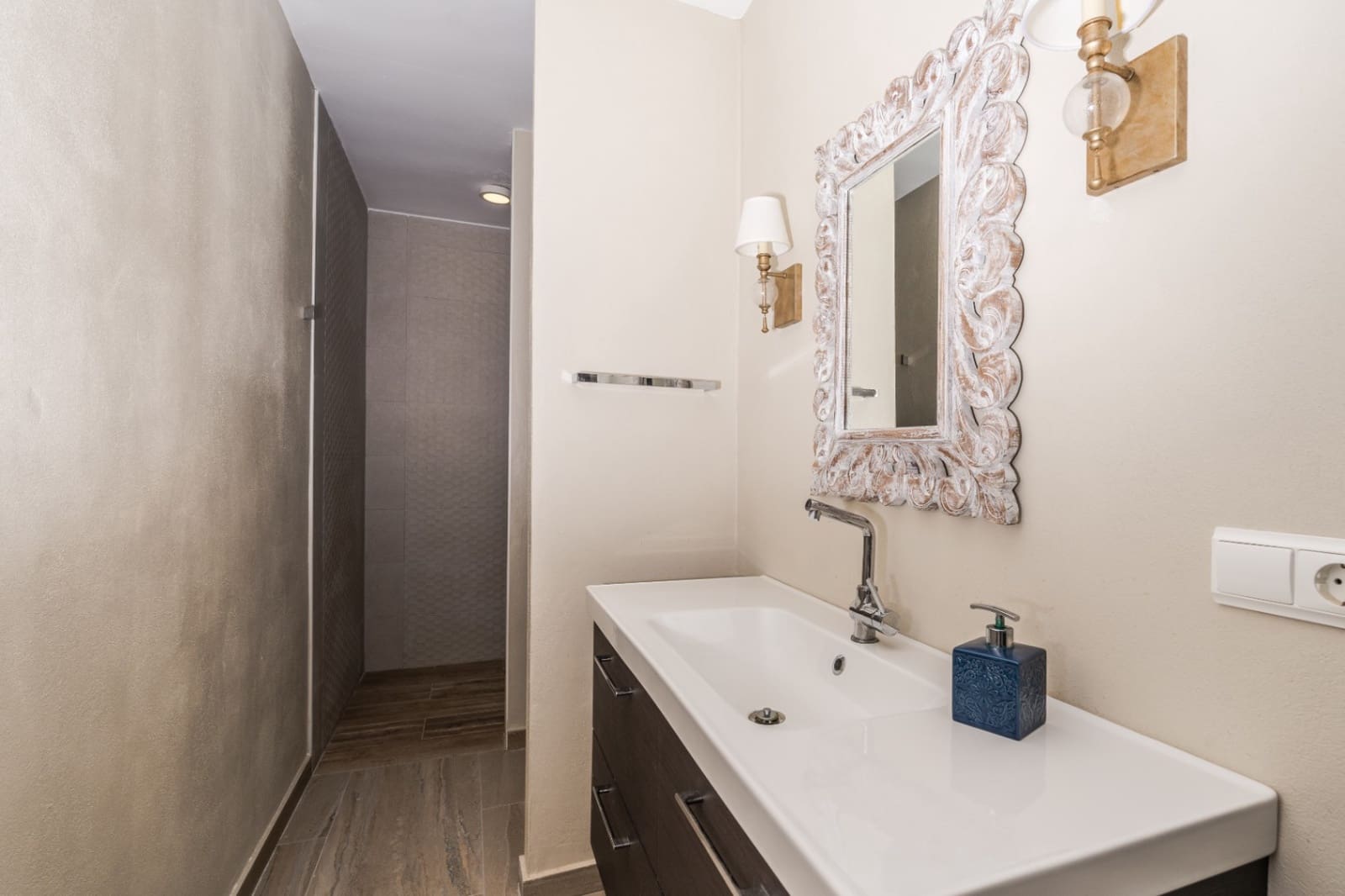 Chalet de 6 habitaciones en Dénia en venta con piscina garaje - 699.000 € (Ref: 8931500)