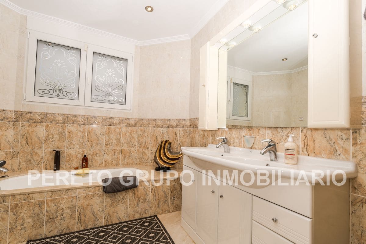 5 quarto Moradia para venda em Denia com piscina garagem - 1 200 000 € (Ref: 8931501)