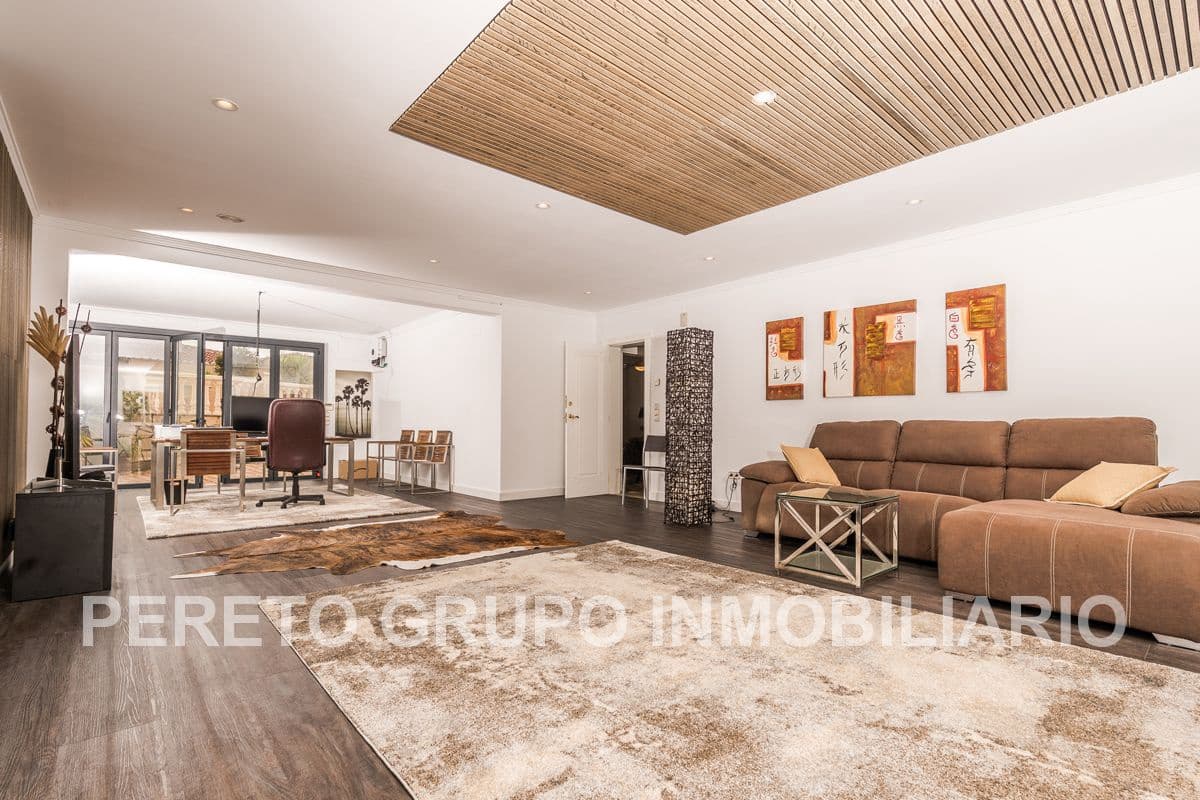 5 quarto Moradia para venda em Denia com piscina garagem - 1 200 000 € (Ref: 8931501)