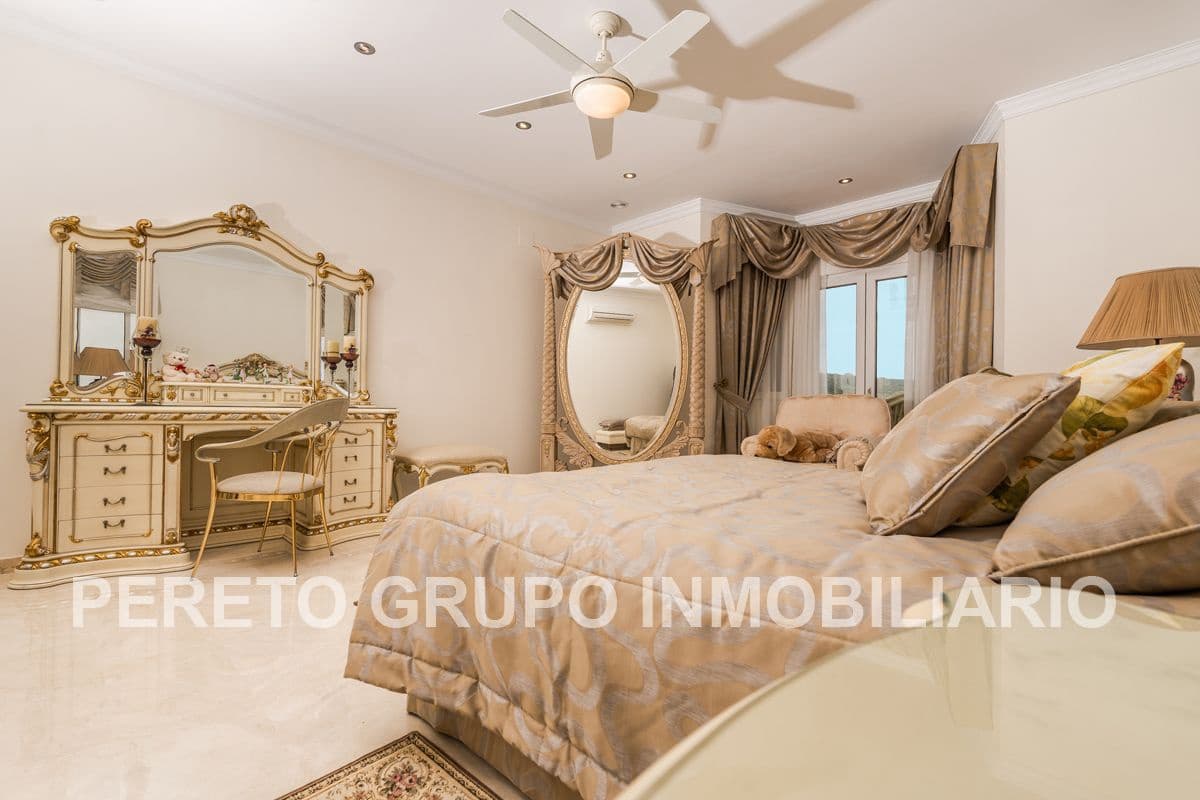 5 quarto Moradia para venda em Denia com piscina garagem - 1 200 000 € (Ref: 8931501)