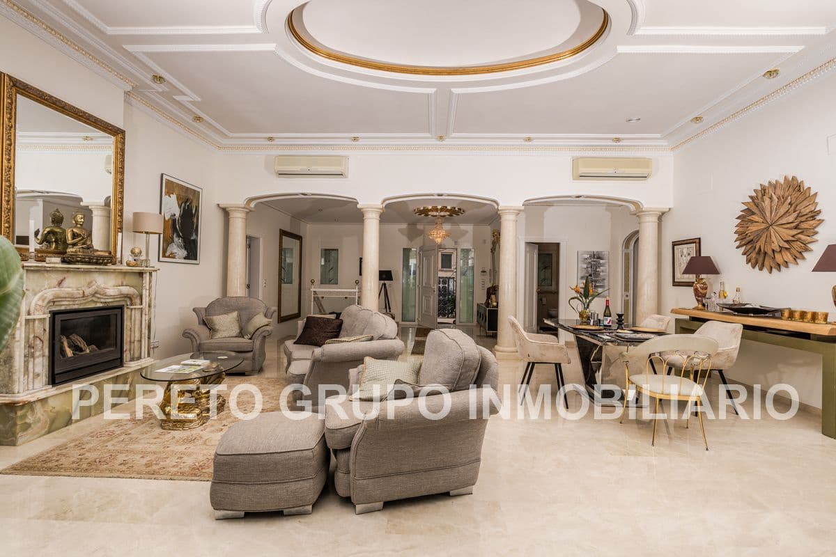 5 quarto Moradia para venda em Denia com piscina garagem - 1 200 000 € (Ref: 8931501)