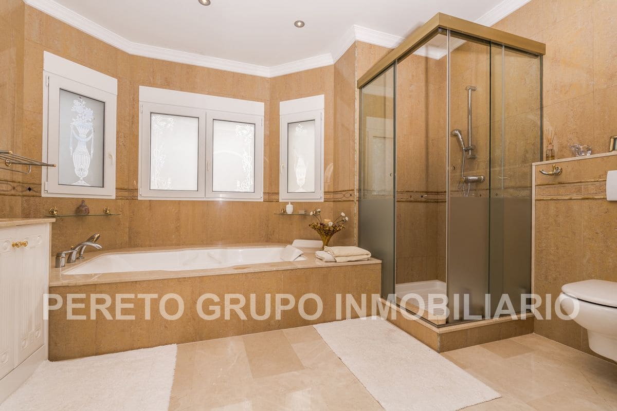 5 quarto Moradia para venda em Denia com piscina garagem - 1 200 000 € (Ref: 8931501)