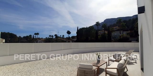 3 sypialnia Willa na sprzedaż w El Montgó, Dénia z basenem garażem - 675 000 € (Ref: 8937846)