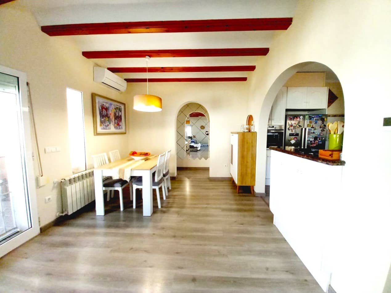 3 Zimmer Villa zu verkaufen in Rafol de Almunia mit Pool Garage - 399.000 € (Ref: 9046500)