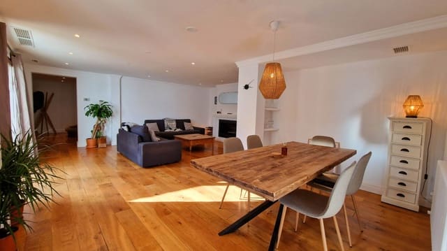 5 sovrum Villa till salu i Orba med pool garage - 645 000 € (Ref: 9046501)