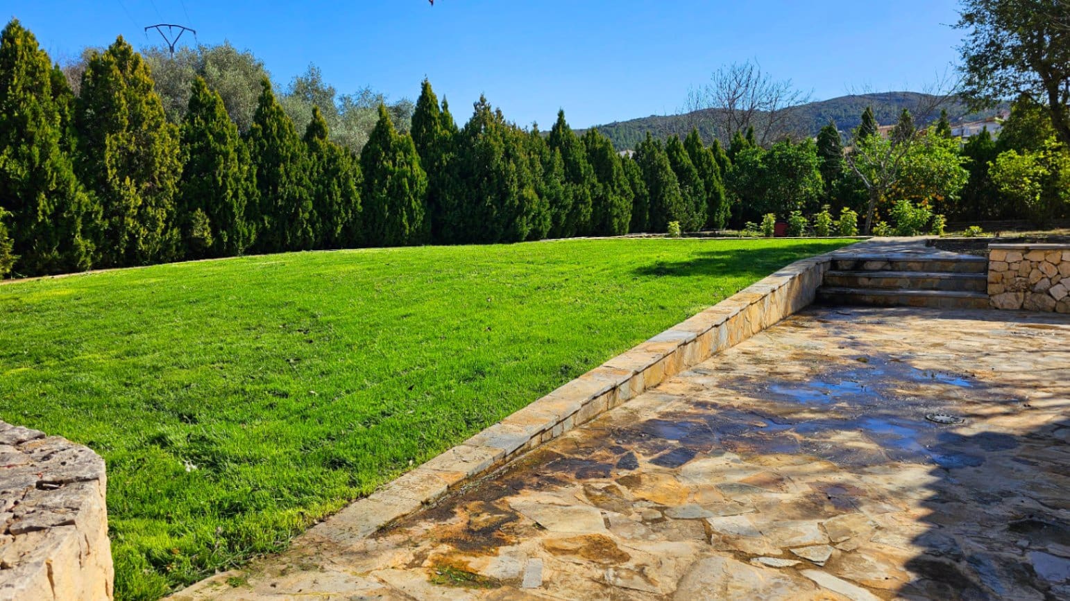 5 bedroom Villa for sale in Orba with pool garage - € 645,000 (Ref: 9046501)