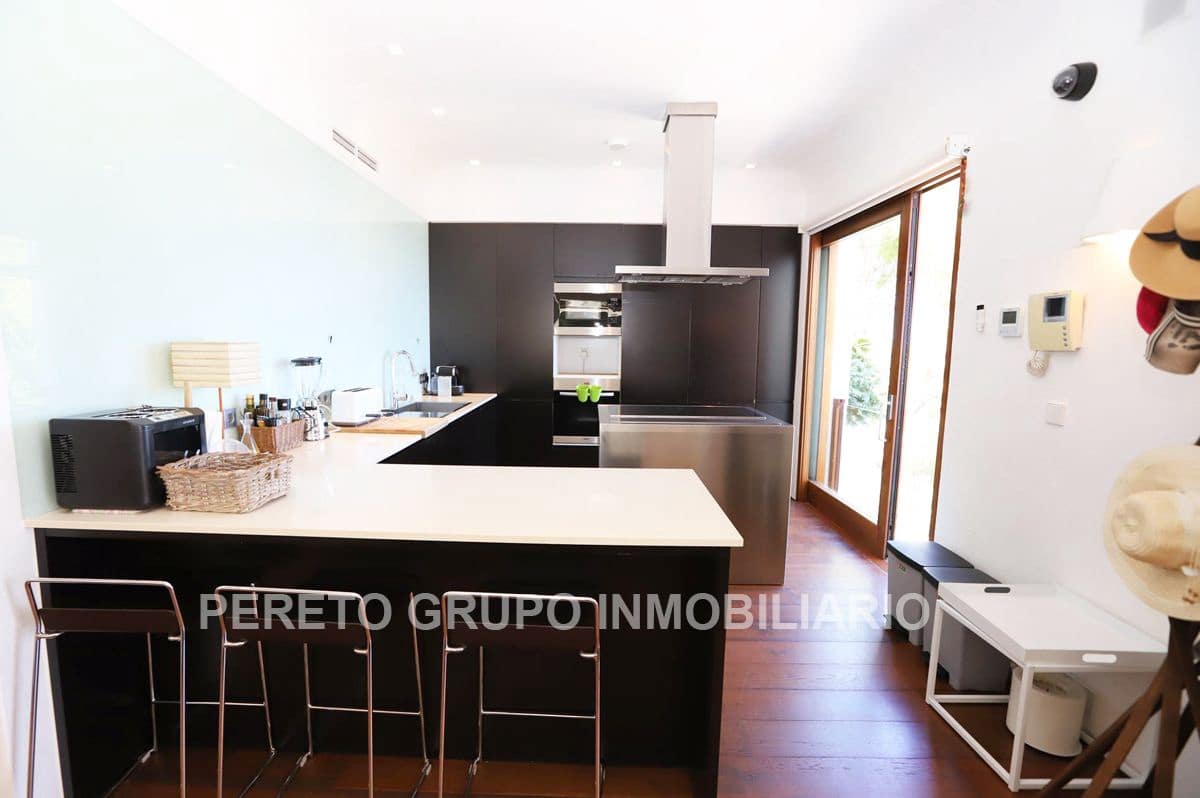 4 soveværelse Villa til salg i Denia med swimmingpool garage - € 2.200.000 (Ref: 9066559)