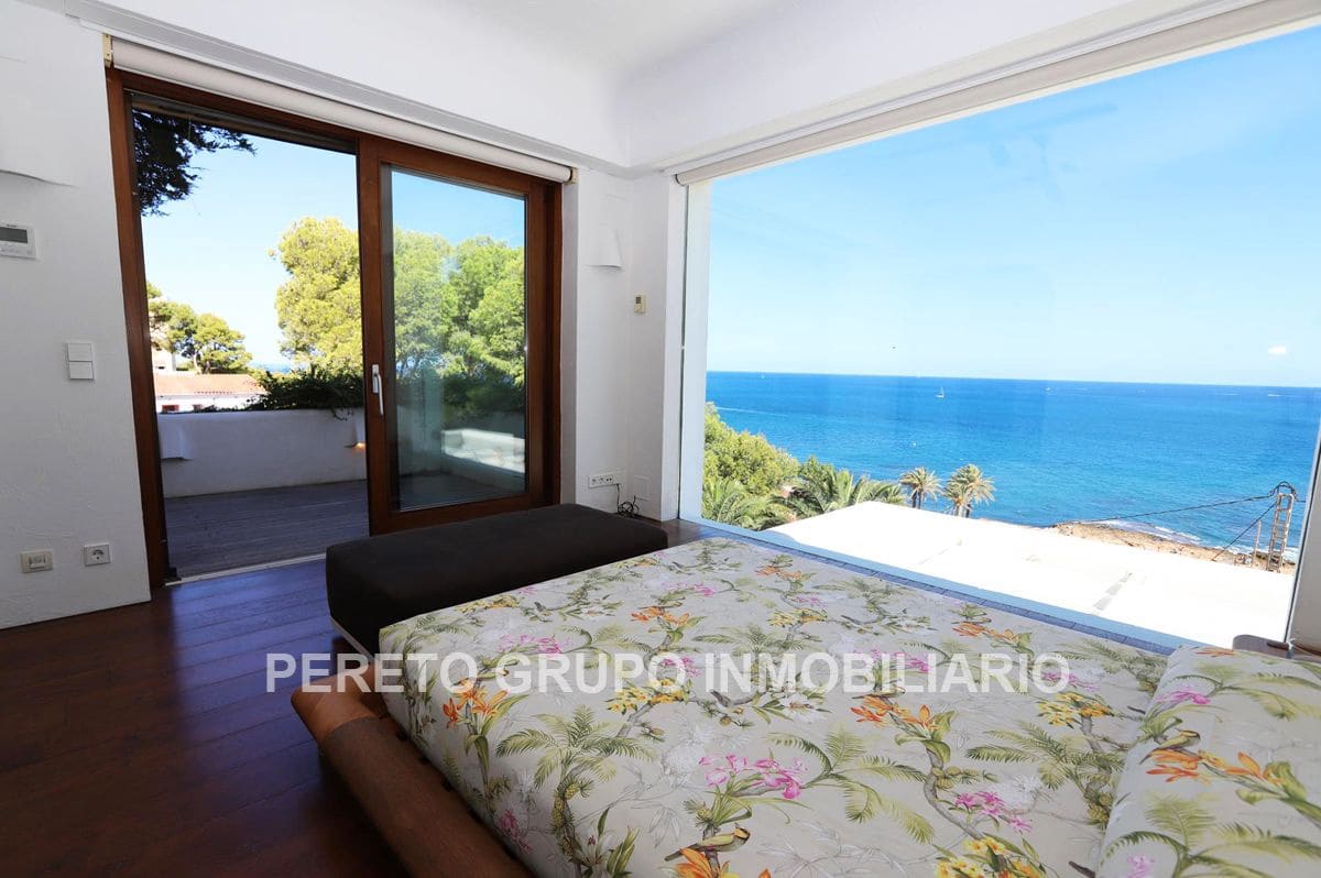 4 soveværelse Villa til salg i Denia med swimmingpool garage - € 2.200.000 (Ref: 9066559)