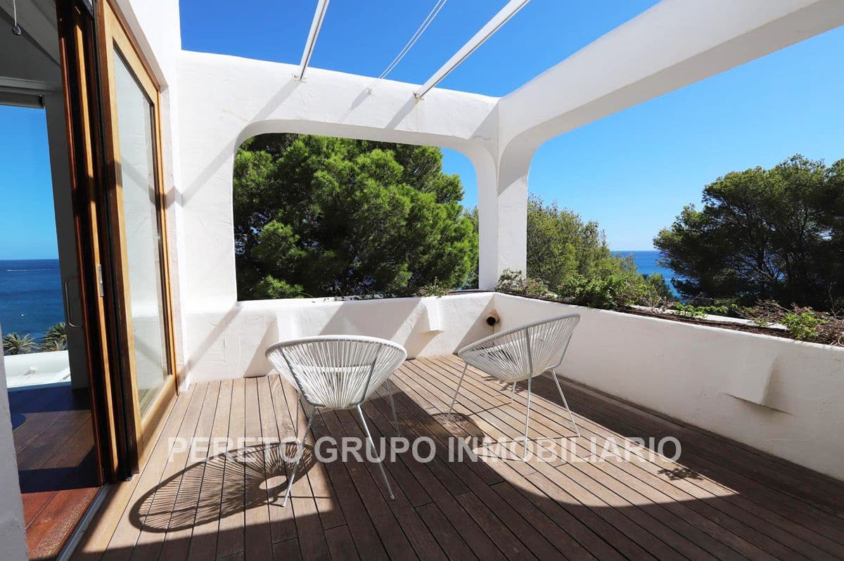 4 soveværelse Villa til salg i Denia med swimmingpool garage - € 2.200.000 (Ref: 9066559)