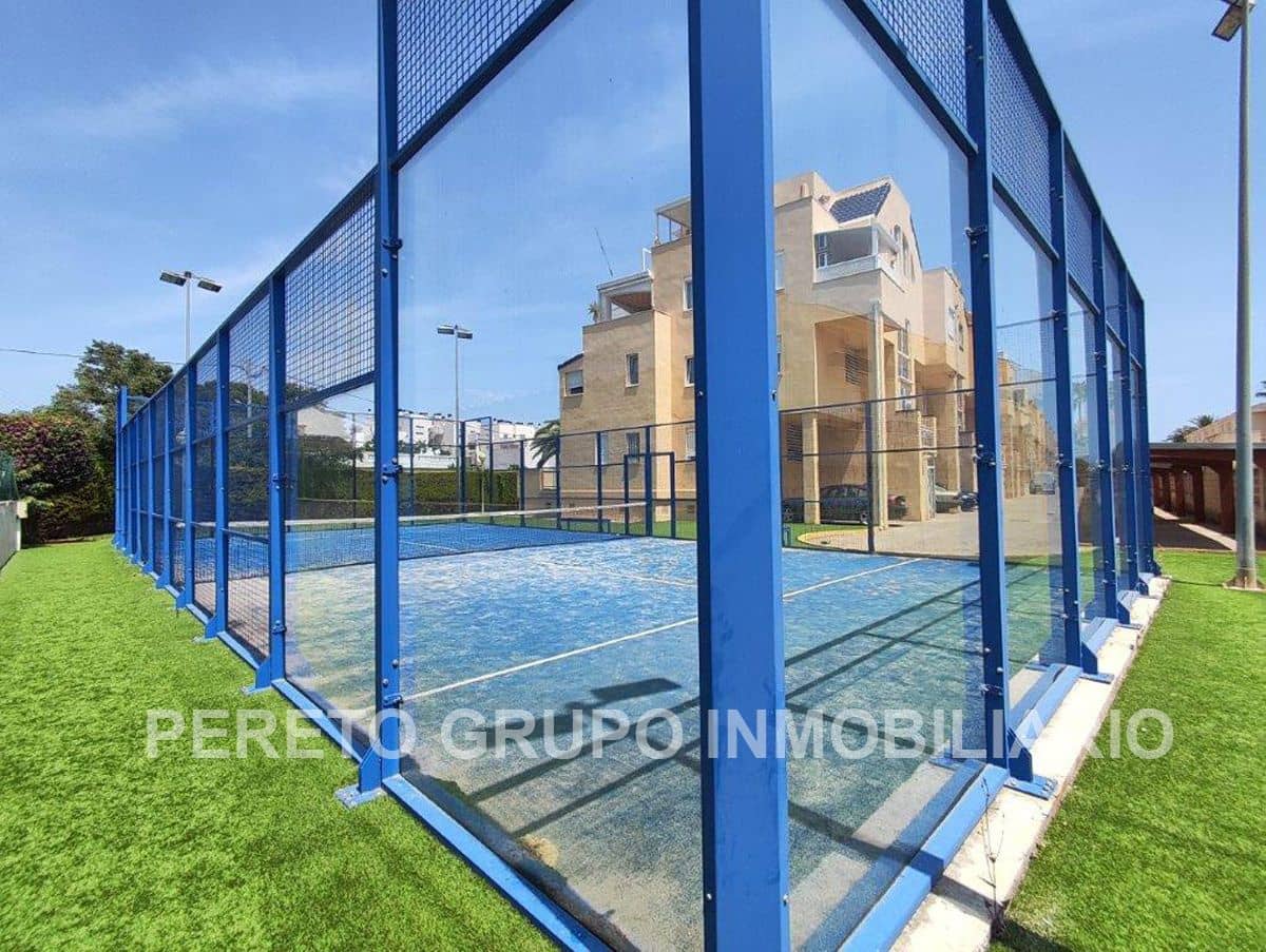2 soveværelse Penthouse til salg i Denia med swimmingpool garage - € 289.000 (Ref: 9086426)