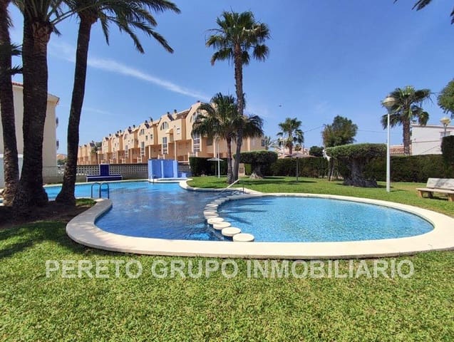 2 makuuhuone Kattohuoneisto myytävänä paikassa Las Marinas / Les Marines, Dénia mukana uima-altaan 
autotalli - 289 000 € (Ref: 9086426)