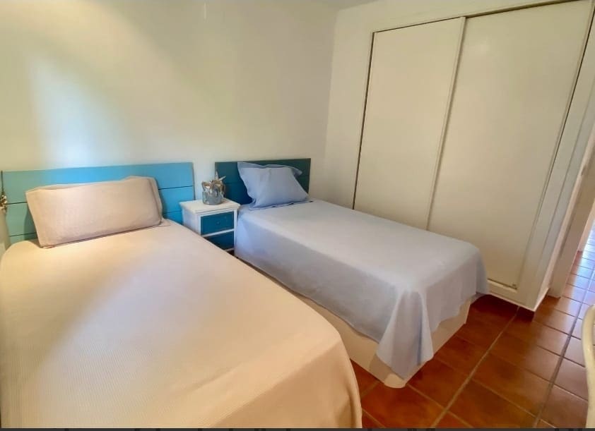 4 soveværelse Rækkehus til salg i Denia med swimmingpool garage - € 469.000 (Ref: 9113484)