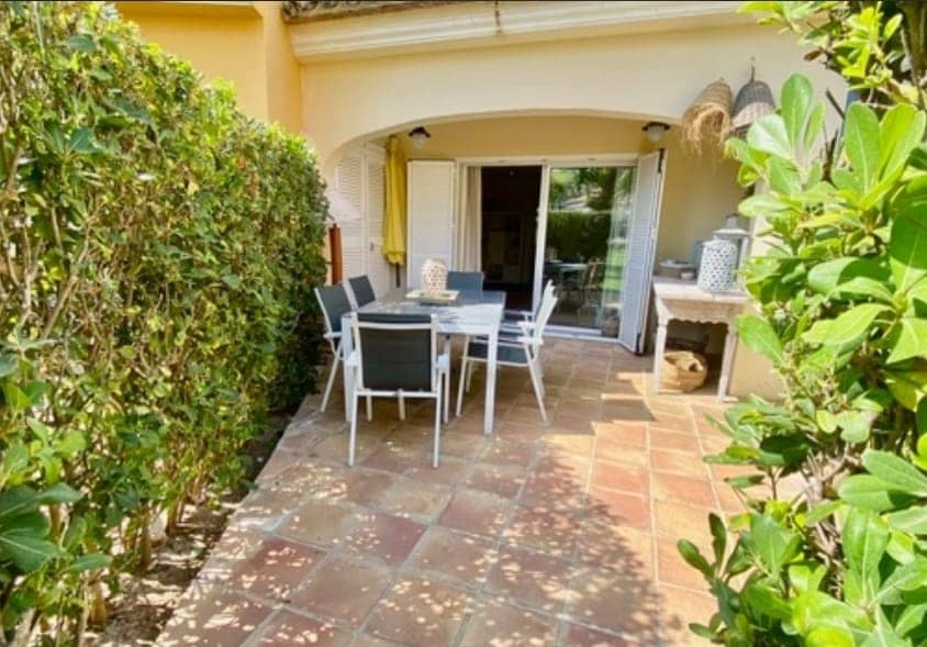 4 soveværelse Rækkehus til salg i Denia med swimmingpool garage - € 469.000 (Ref: 9113484)