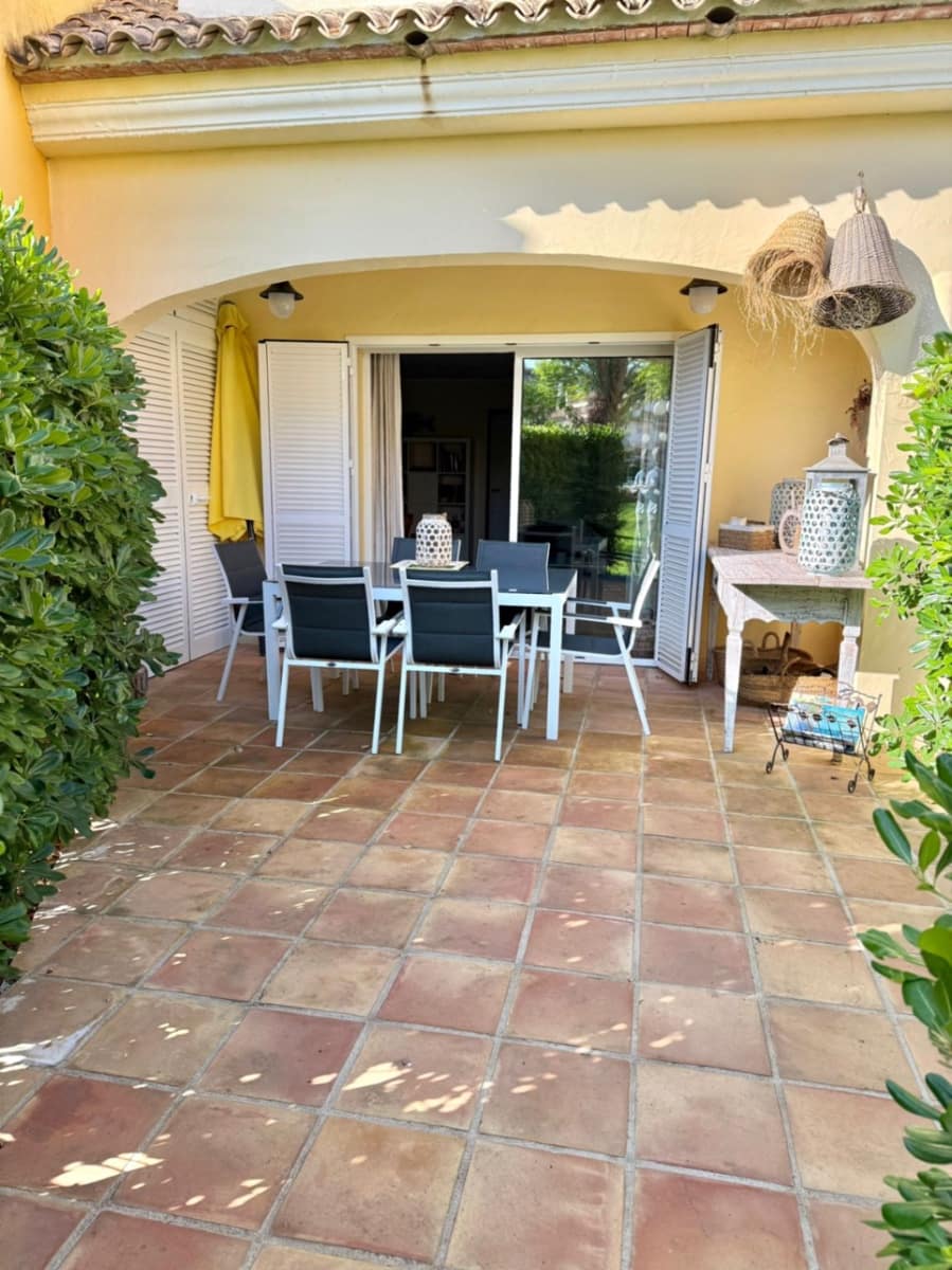 4 soveværelse Rækkehus til salg i Denia med swimmingpool garage - € 469.000 (Ref: 9113484)