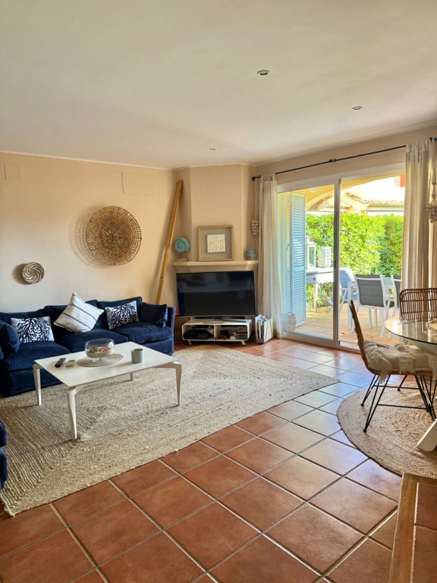 4 soveværelse Rækkehus til salg i Denia med swimmingpool garage - € 469.000 (Ref: 9113484)