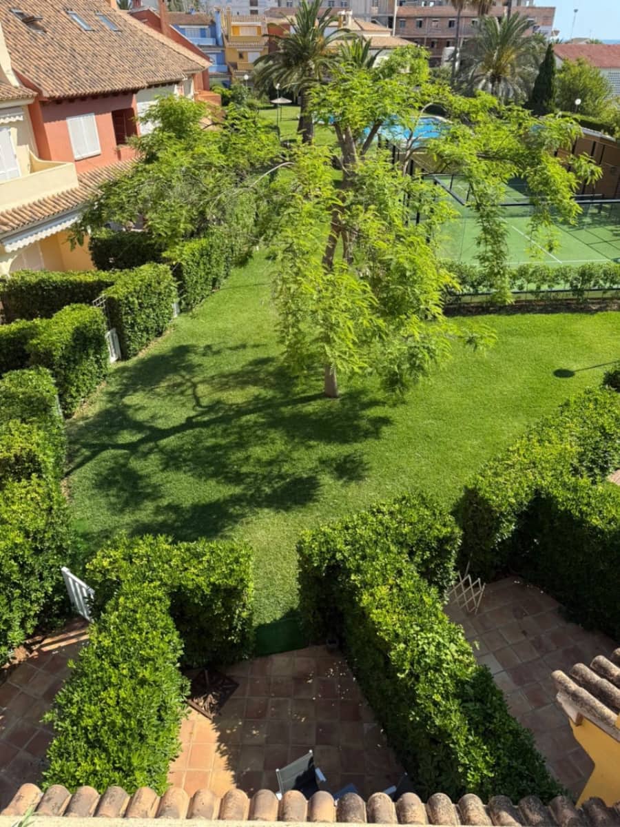 4 soveværelse Rækkehus til salg i Denia med swimmingpool garage - € 469.000 (Ref: 9113484)