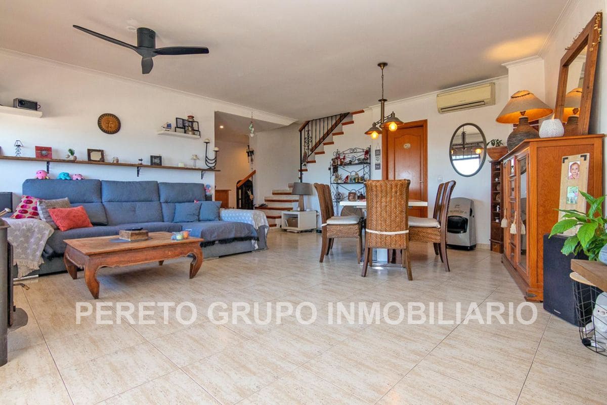 4 quarto Penthouse para venda em Denia - 549 000 € (Ref: 9113486)