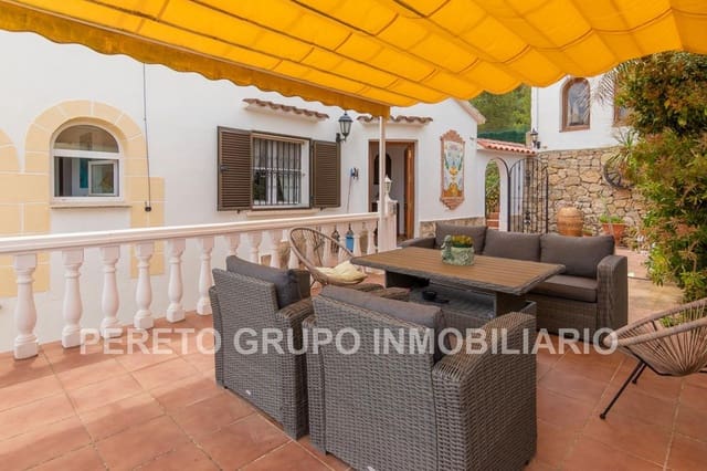 4 quarto Moradia para venda em El Montgó, Dénia com piscina garagem - 595 000 € (Ref: 9113487)