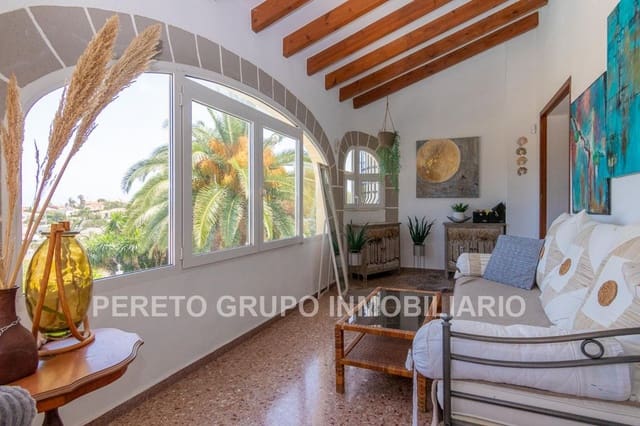 4 quarto Moradia para venda em El Montgó, Dénia com piscina garagem - 595 000 € (Ref: 9113487)
